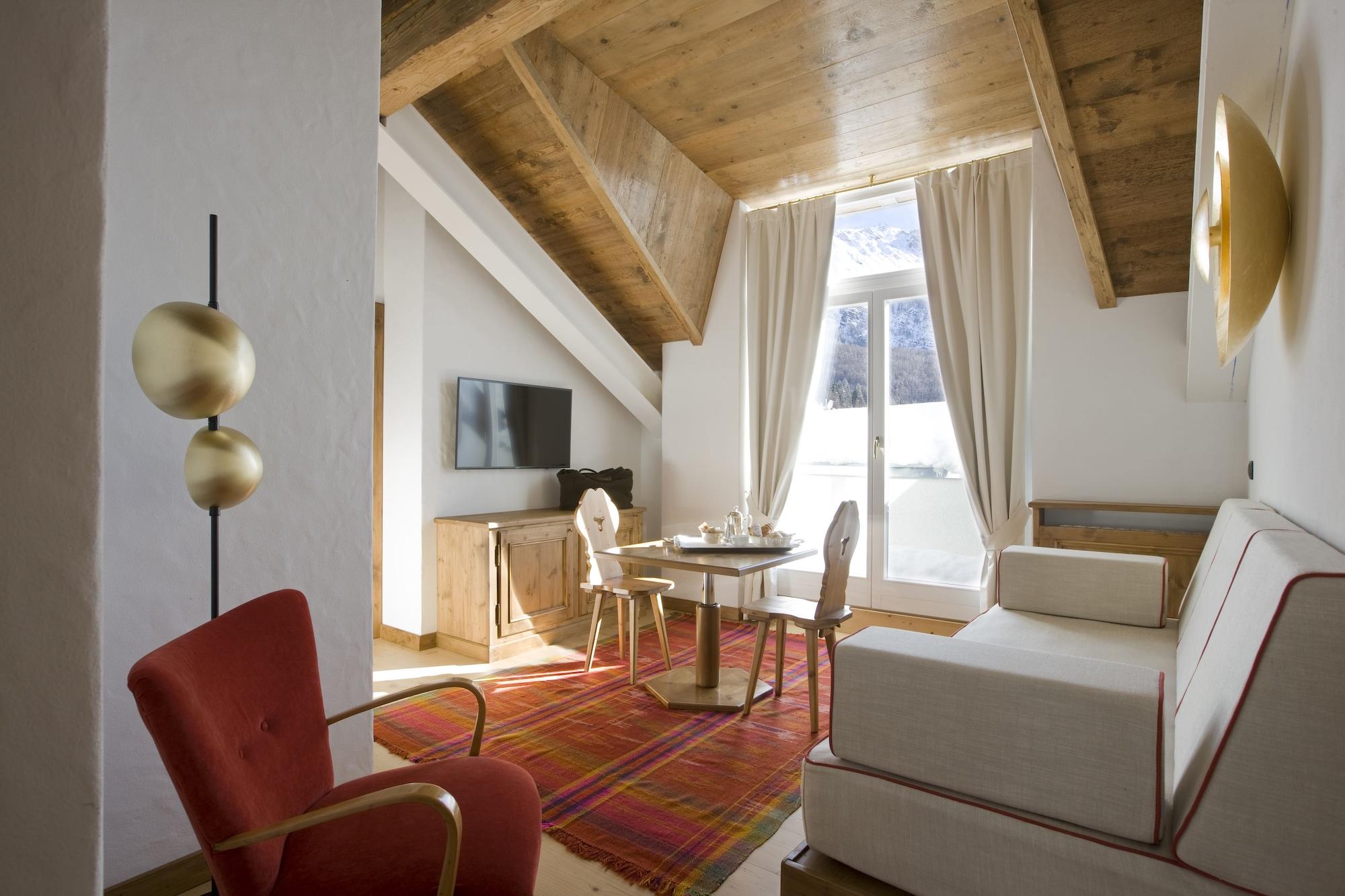 Hotel Cortina Cortina dʼAmpezzo Exteriör bild